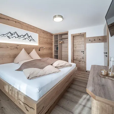 Auer-fiegl Bed and Breakfast Ζόλντεν